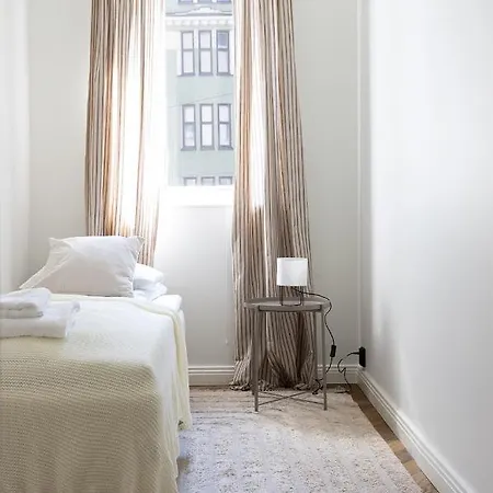 Apartamento Poista 2ndhomes Gorgeous 3br With Sauna By Opera House Helsinki